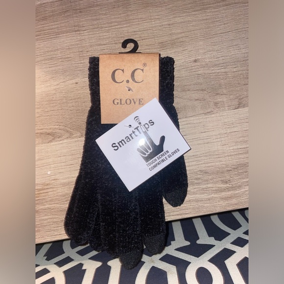 CC Smartphone Gloves - Picture 1 of 3